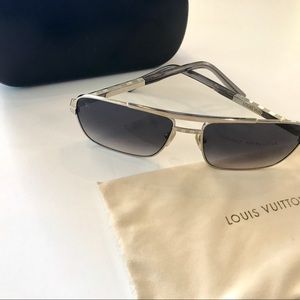 Authentic Louis Vuitton Silver Aviators Authentic Louis Vuitton Silver Aviators
