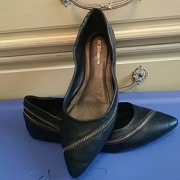 Flats - Picture 1 of 1