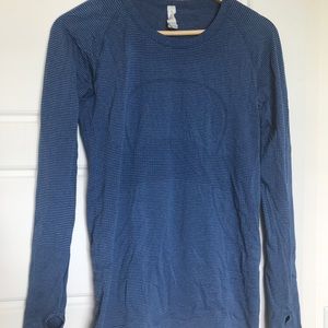 Lululemon long sleeve, size 8