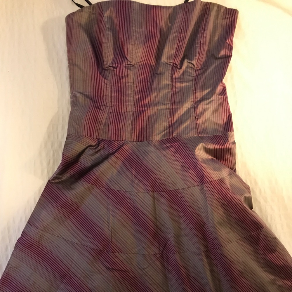 Nicole Miller Strapless striped and flared dress