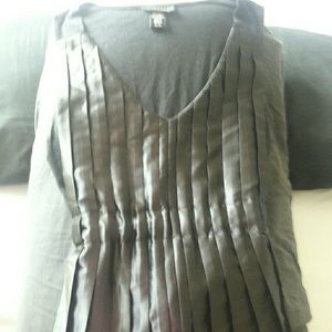 Cute Apostrophe top.