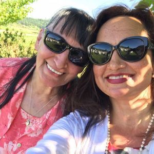 Meet your Posher, Sandi