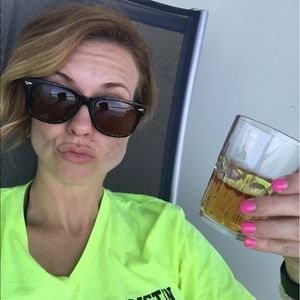 Meet your Posher, Christin