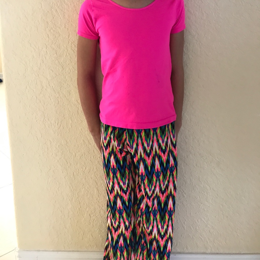 Outfit - Picture 3 of 3