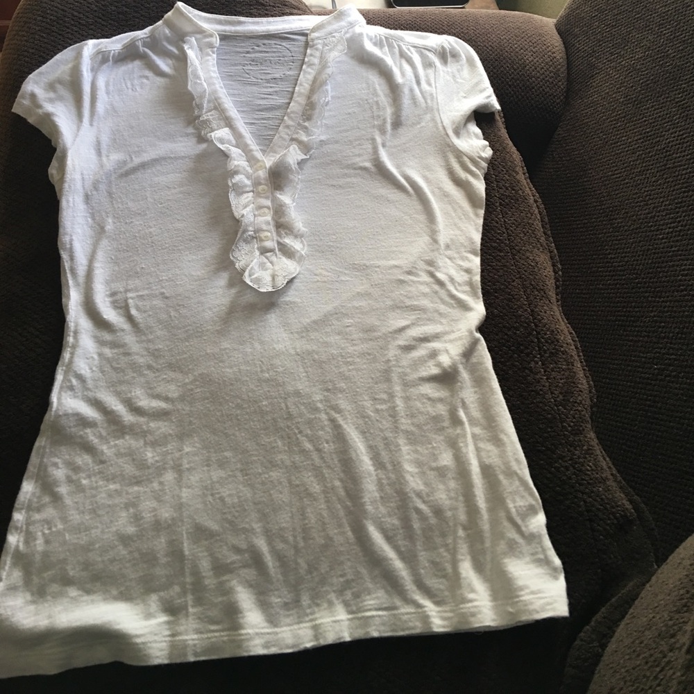 Inc white v-neck ruffle t-shirt top, size m