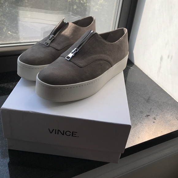 Vince Shoes - Brand New Vince Sneakers