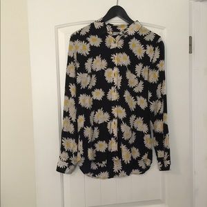 Equipment Daisy Shirt size small