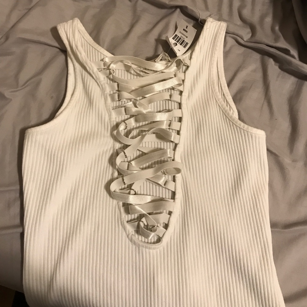 Brand new Emma and Sam lace up