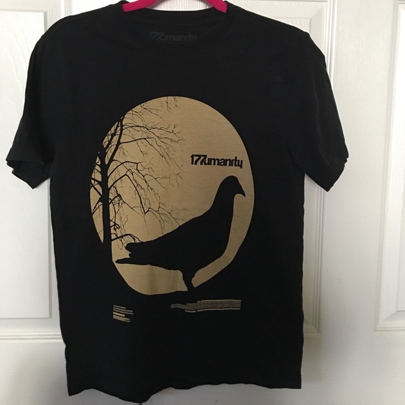 Black Tee 177umanity size s - Picture 2 of 3