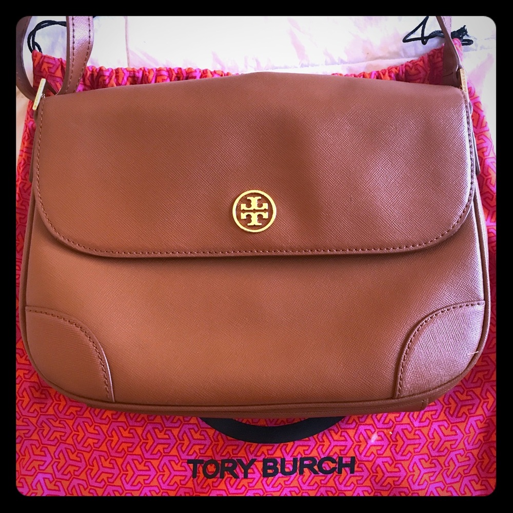 Tory Burch Camel Saffiano Crossbody Shoulder Bag!