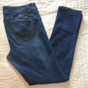 New York and Co. Curve Creator Skinny Jeans