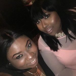 Meet your Posher, Esther