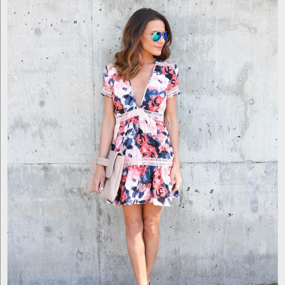 VICI Rose Dawn Crochet Dress Small