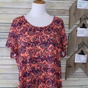 LuLaRoe 2XL Classic T NWT!!