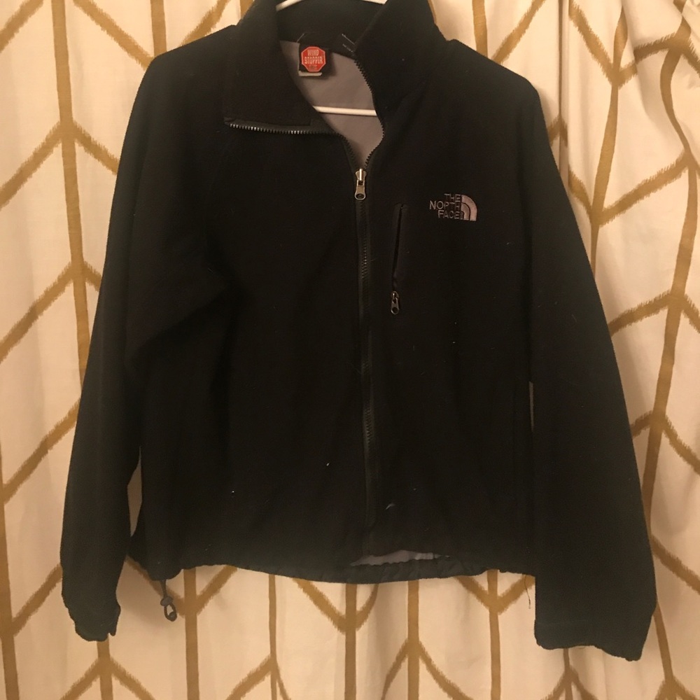 Black North Face Wind Stopper