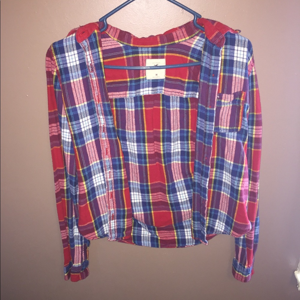cute hollister flannel!! never worn!! 😍
