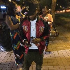 Meet your Posher, Yung ja