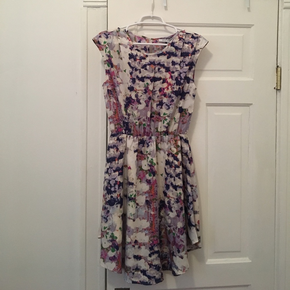 Size small Collective Concepts dress