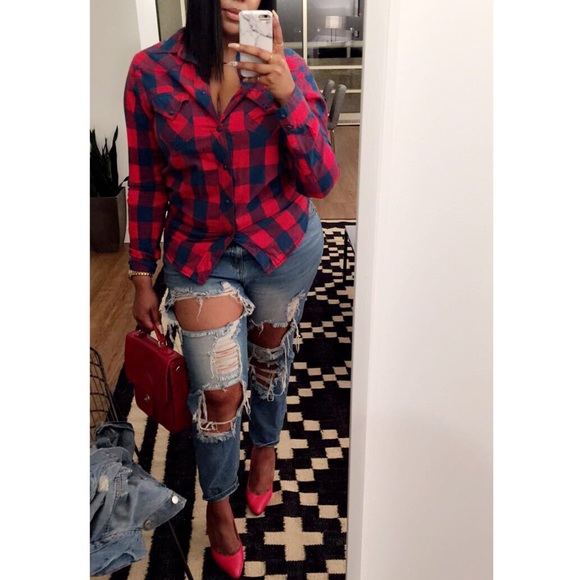 Red pumps. - Picture 2 of 5