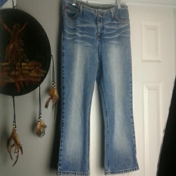 Any 4 ITEMS 5$ - Picture 1 of 4