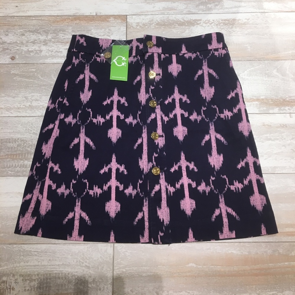 BRAND NEW C WONDER SKIRT!!!