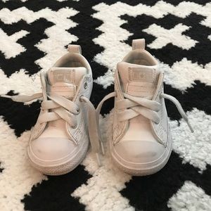 Toddler Size 6 converse