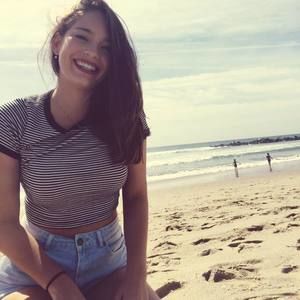 Meet your Posher, Celita