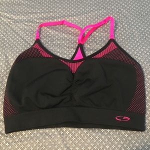 2 Sports Bras