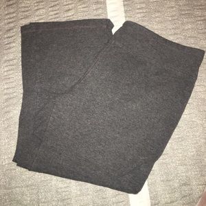 GAP Cropped Yoga Pants