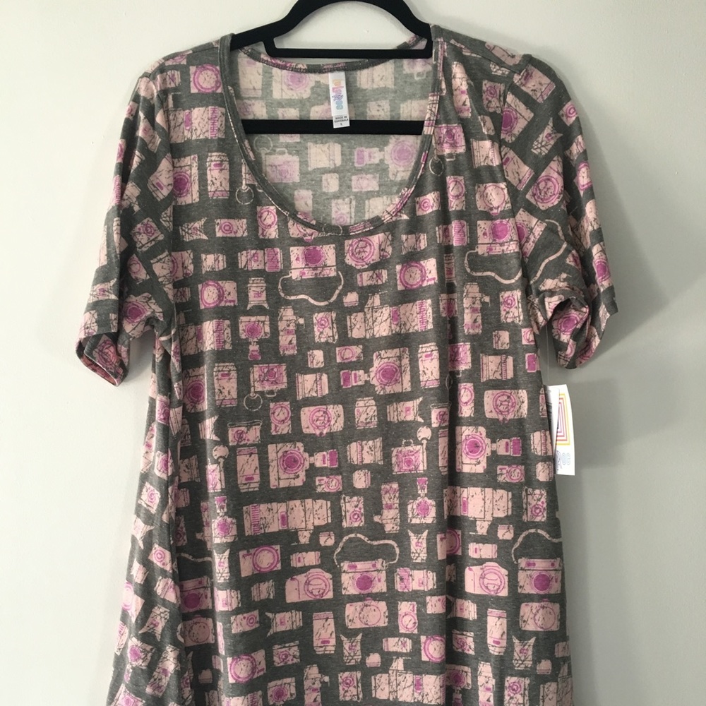 BNWT UNICORN CAMERAS Perfect T