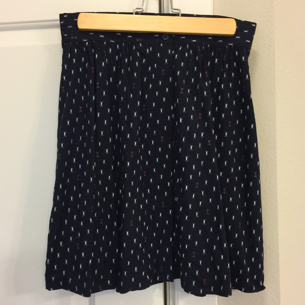 GAP Navy Rayon Skirt size XS
