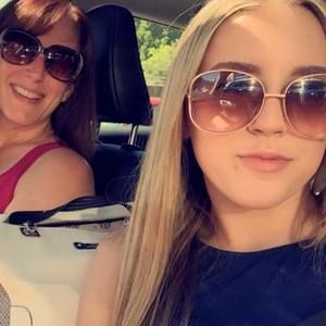 Meet your Posher, Yvonne