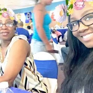 Meet your Posher, Joyce