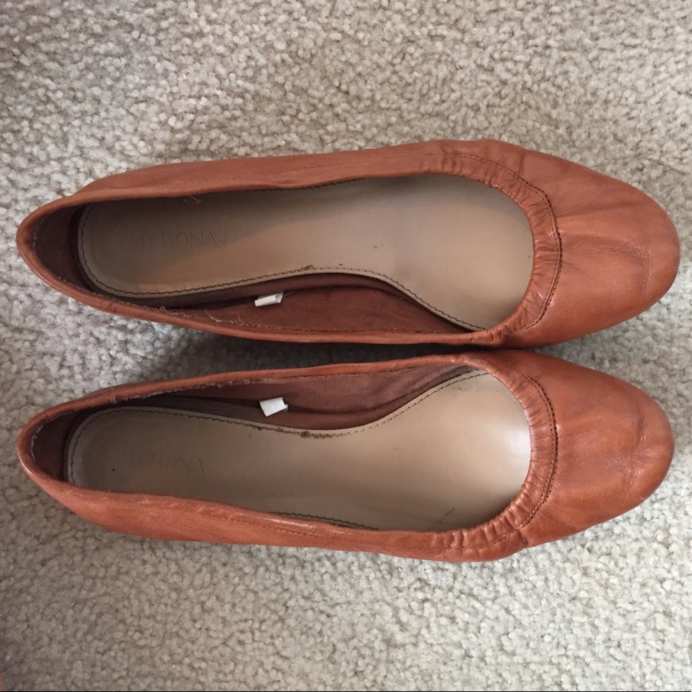 Brown flats