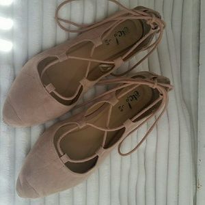 Nude/Peach Tie Up Flats
