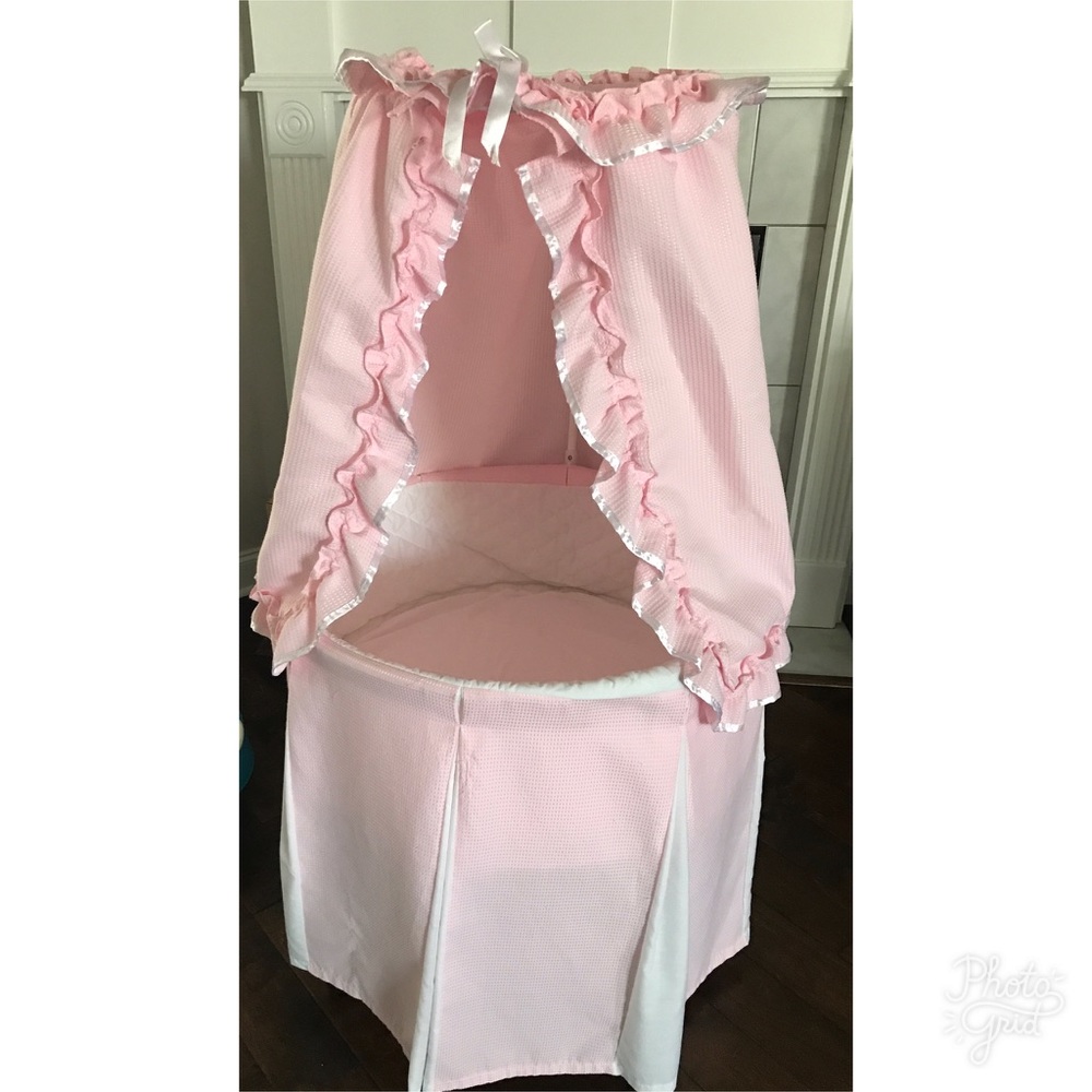 SOLD Pink Badger Round Bassinet
