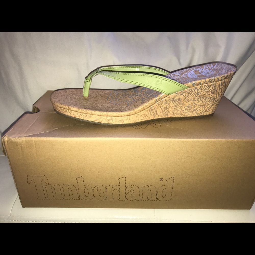 Women's wedge thong sandal