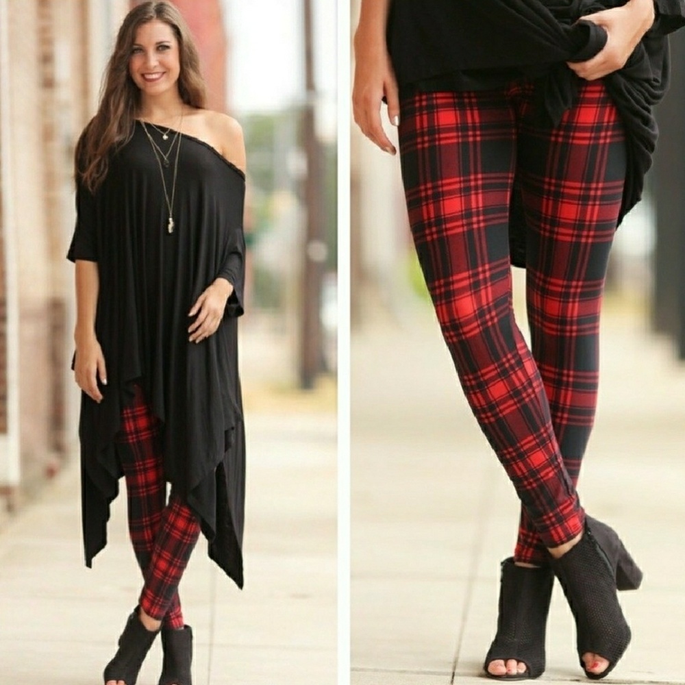 Fall plaid Leggings! Curvy sized