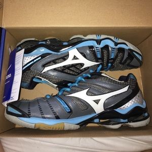 Mizuno Wave Tornado 8 Volleyball Indoor Shoes