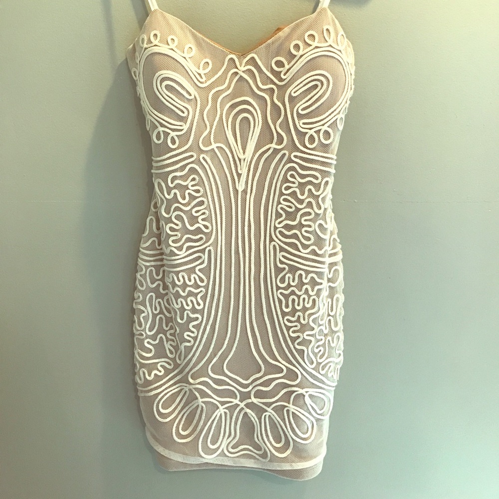Bodycon white and cream dress