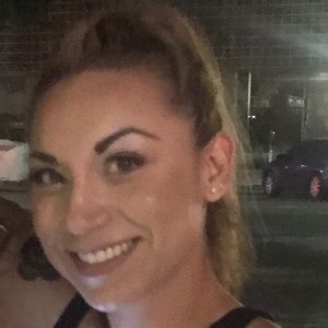 Meet your Posher, Carolina