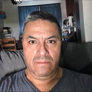 Meet your Posher, Alejandro j