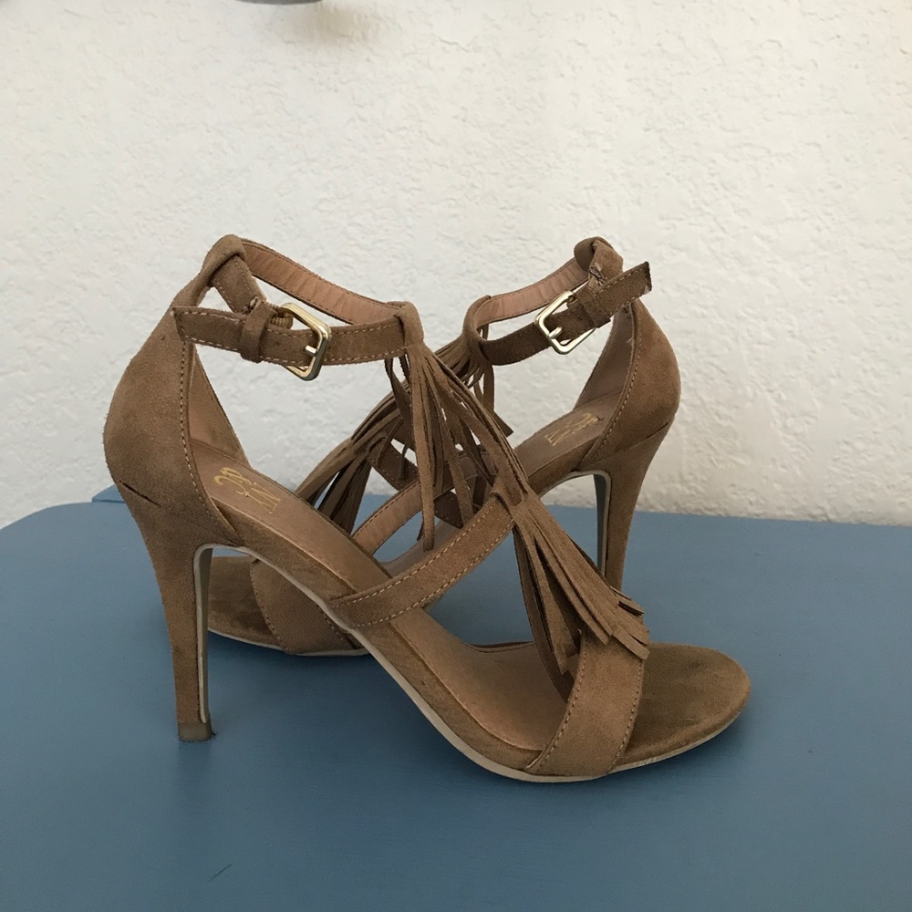Tan tassel/fringe heels