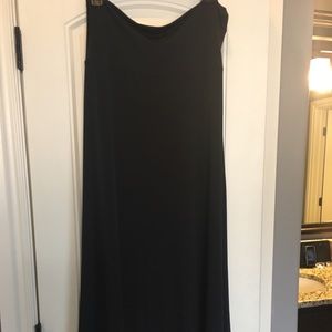 Black maxi