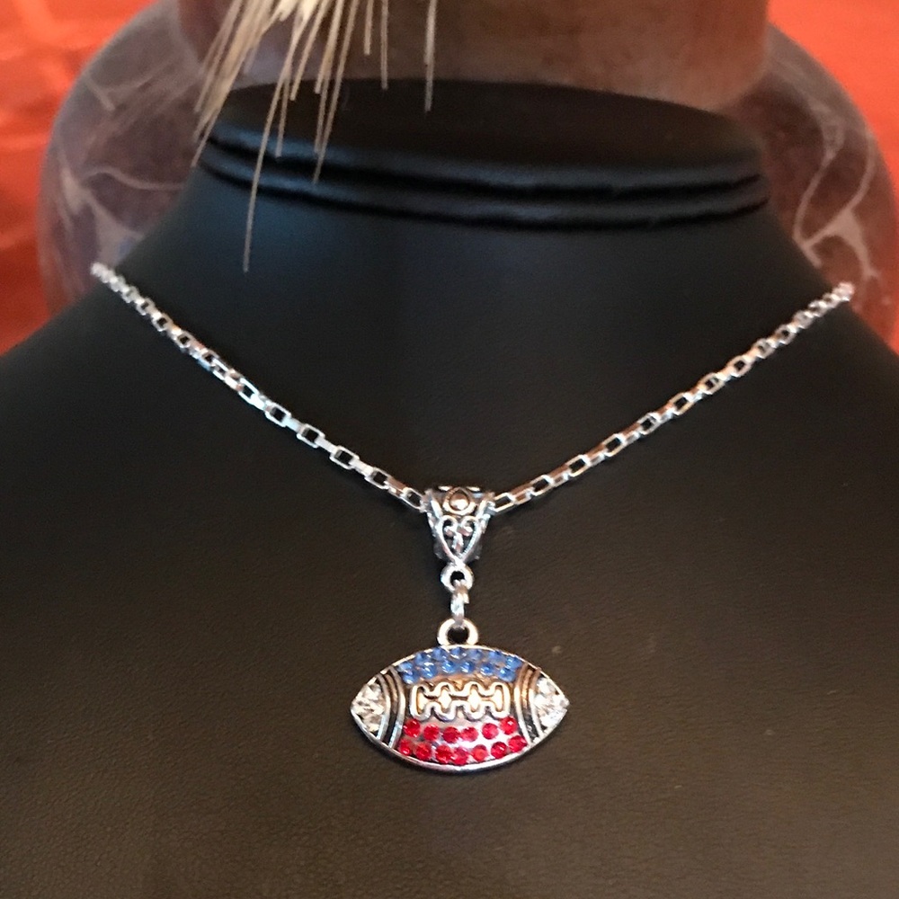 Ultimate New England Fan Necklace A-9-38