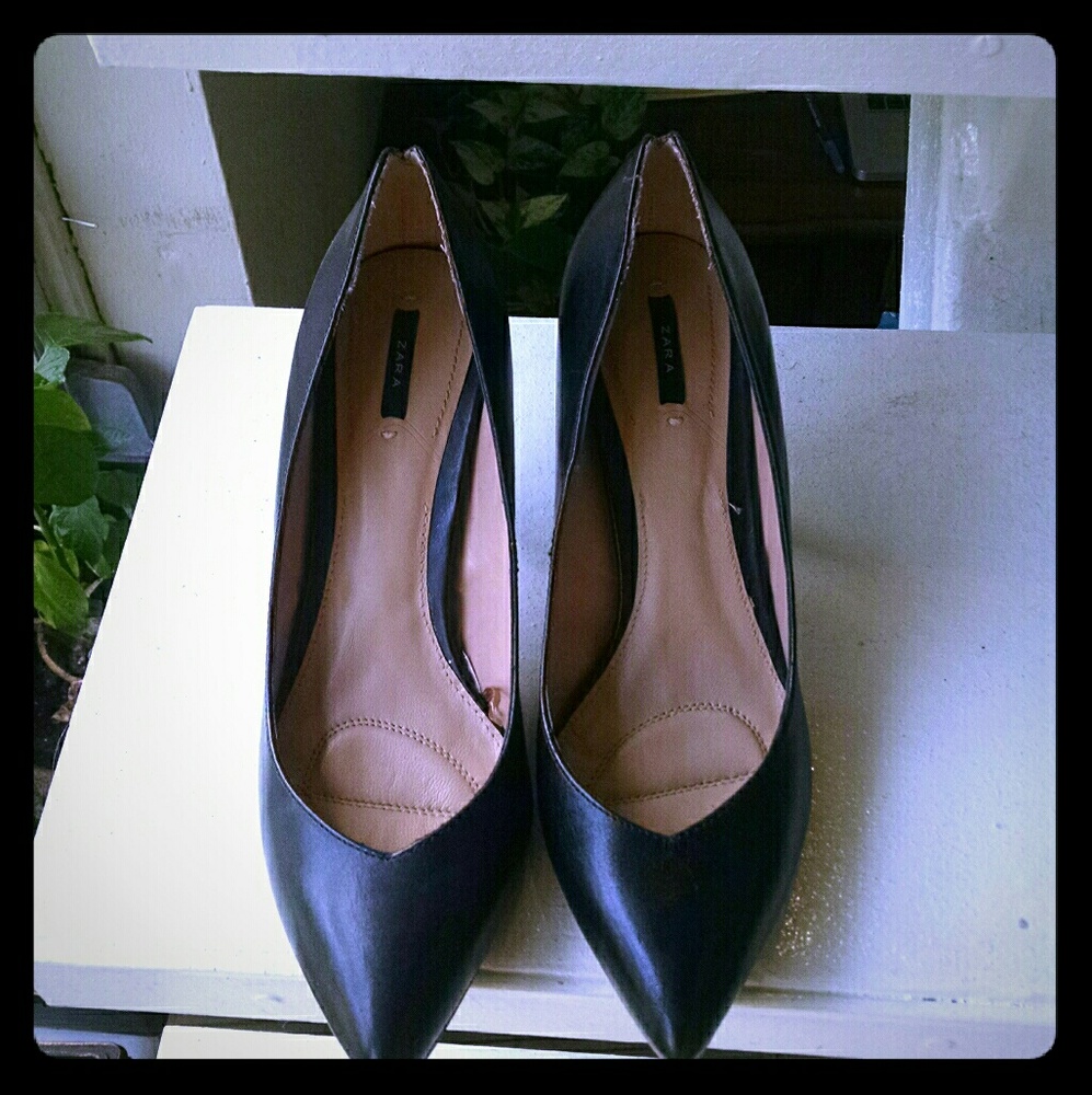 Sexy size 40 Zara Black heels