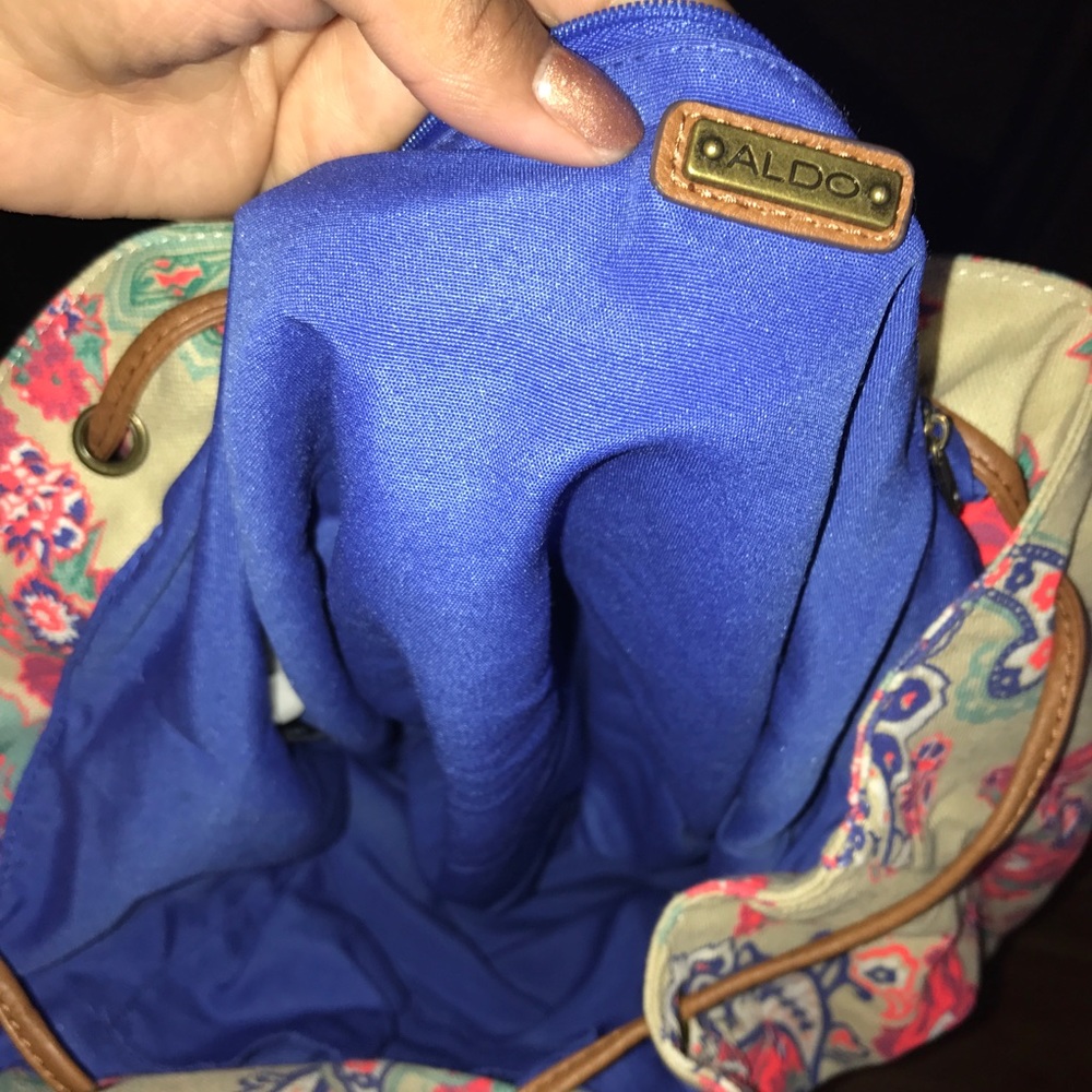 Book bag - Picture 3 of 4