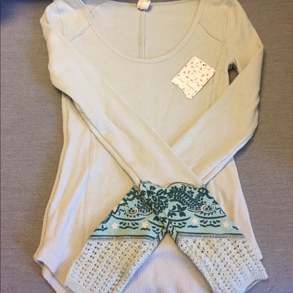XS Free People long sleeve knit. - Picture 1 of 1