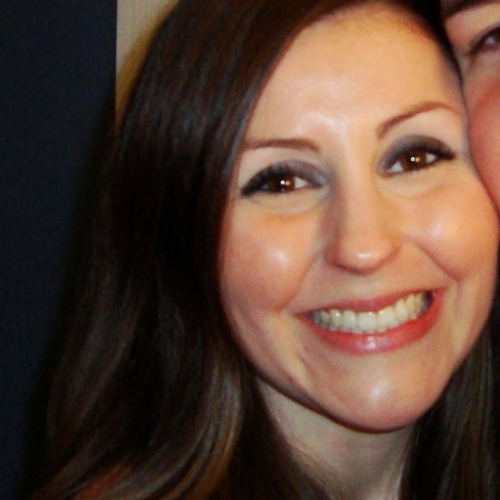 Meet your Posher, Ana marie