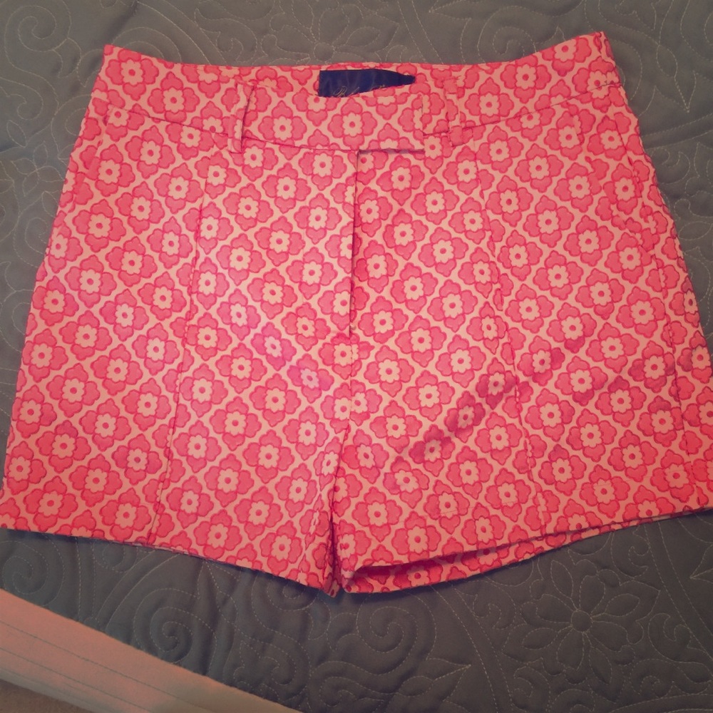 🌸 Pink Patterned Shorts 🌸